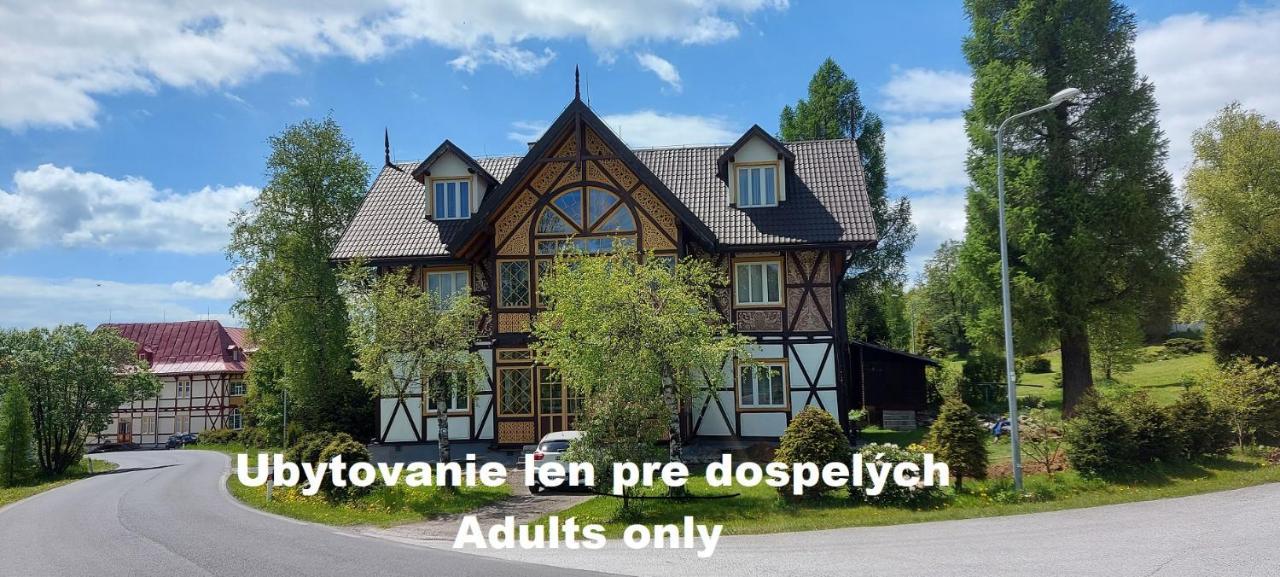 Hotel Vila Kalinciak Aesculap Dolný Smokovec Exterior foto